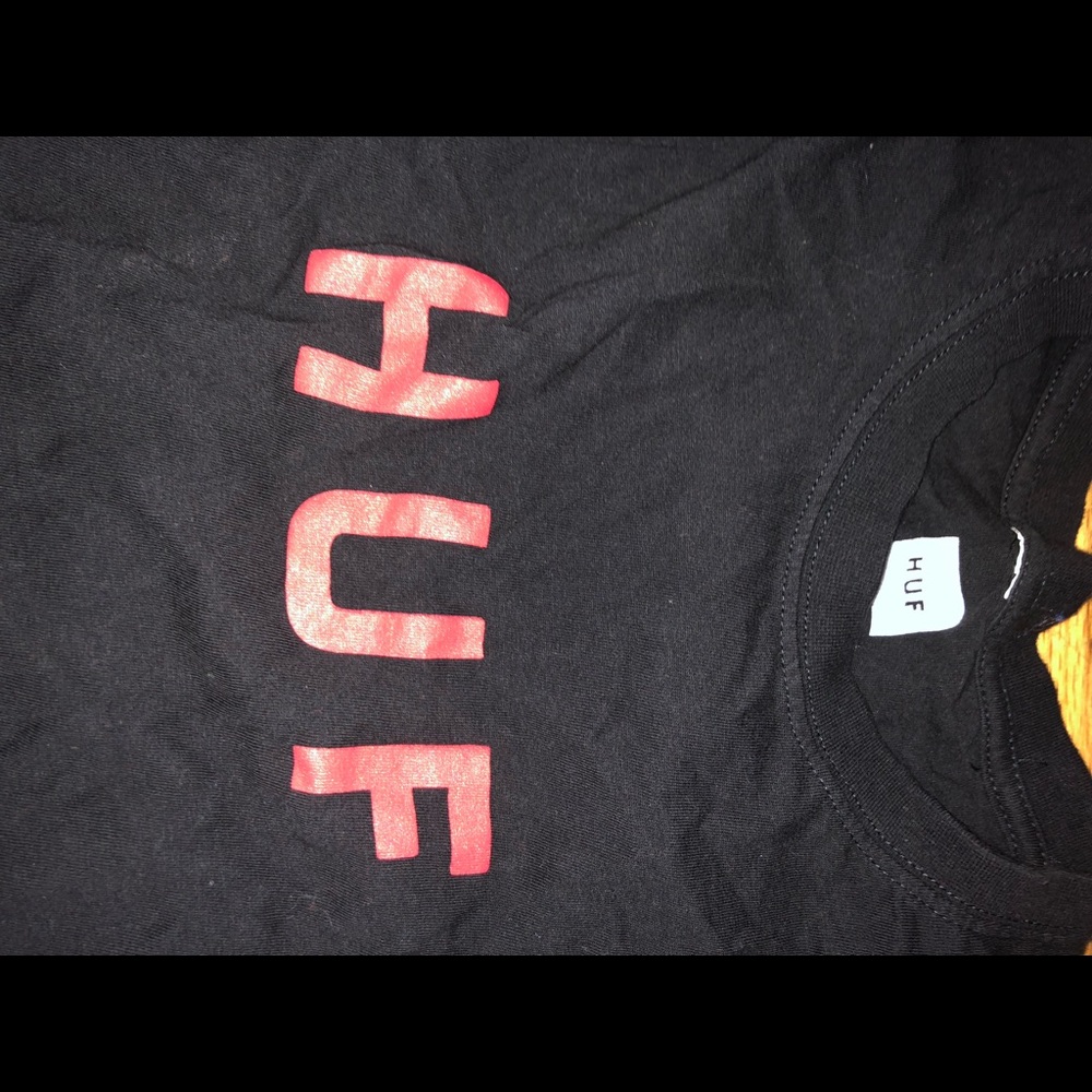 HUF men’s shirt